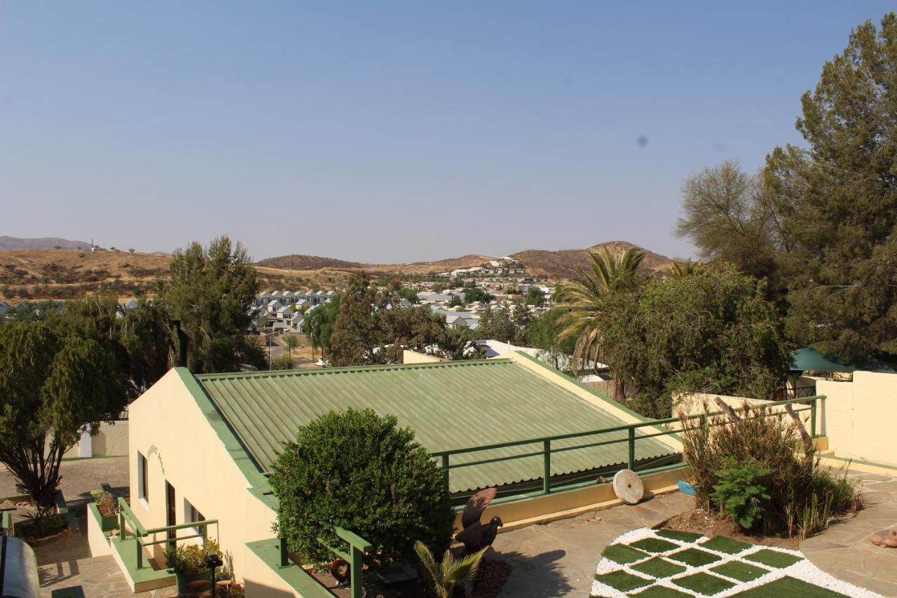 Onganga Hotel Pension Windhoek Buitenkant foto
